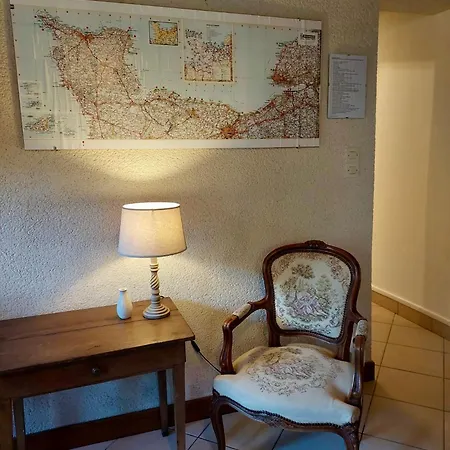 Holiday home Maison Du Terroir: Privées Avec Petit-déjeuner Artisanal